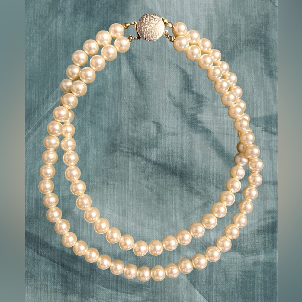 Vintage Multi-Strand Graduated Cream Glass Pearl Necklace Choker